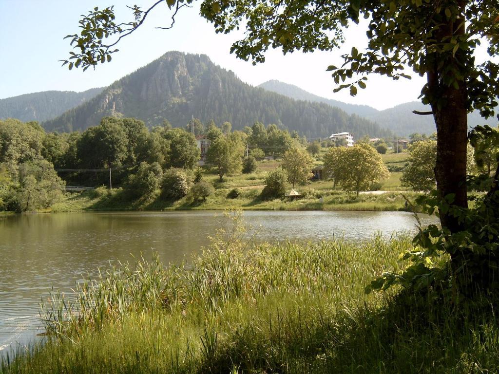 The Lake Villa Szmoljan Kültér fotó